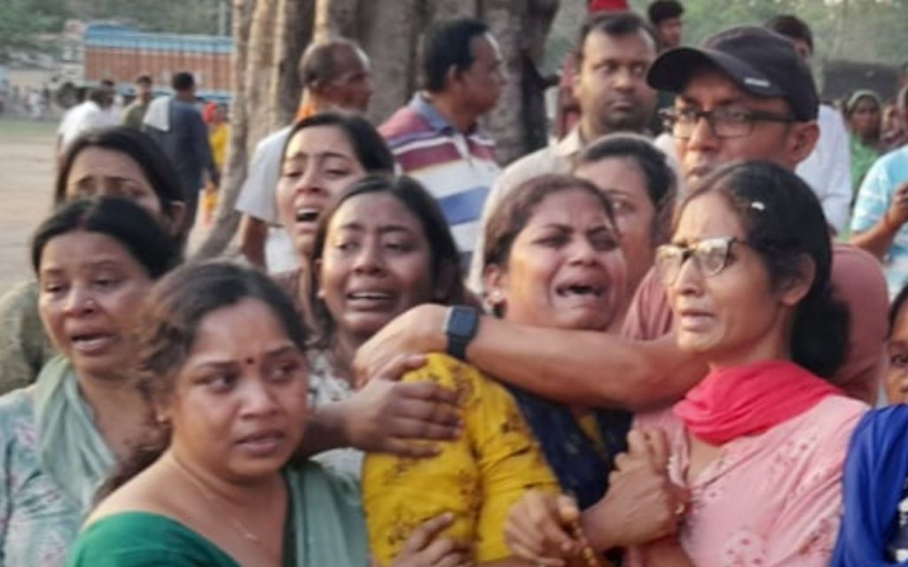 Photos: झारखंड के पूर्व मंत्री लालचंद महतो की अर्थी उठते ही सबकी आंखें हुईं नम 5 Lalchand Mahto Death Today Photo Story 5