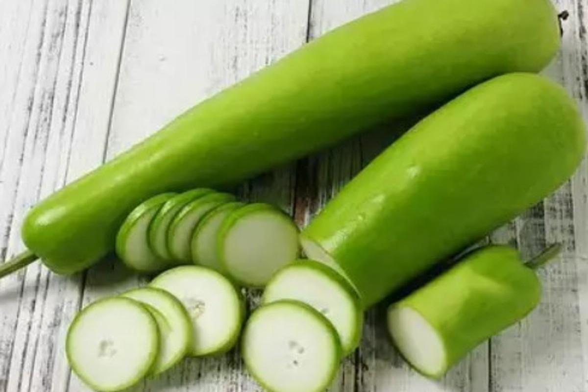 These are the 5 amazing benefits of eating bottle gourd in summer.