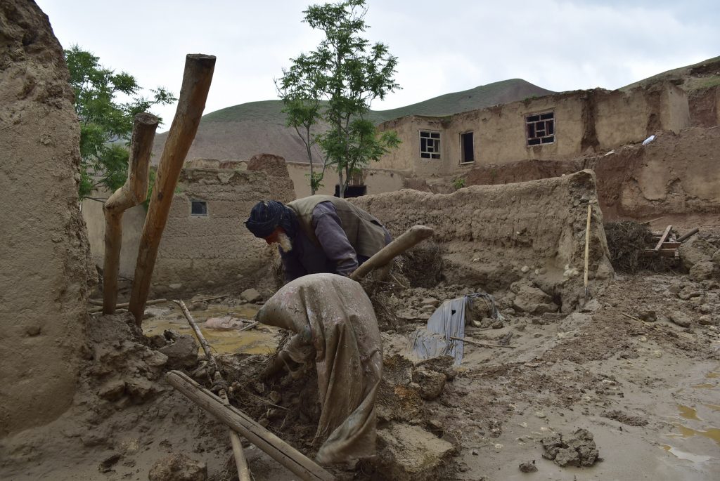 Afghanistan Flood: अफगानिस्तान में बाढ़ से तबाही, 300 से अधिक की मौत, हजारों घर ध्वस्त 1 11051 Ap05 11 2024 000040B