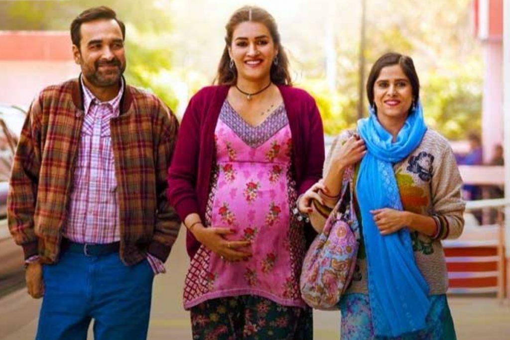 Mother'S Day 2024: इस मदर्स डे अपनी मां के साथ देखें ये 7 फिल्में, उनका बलिदान देख आंख में आएंगे आंसू 7 Mothers Day Films 6