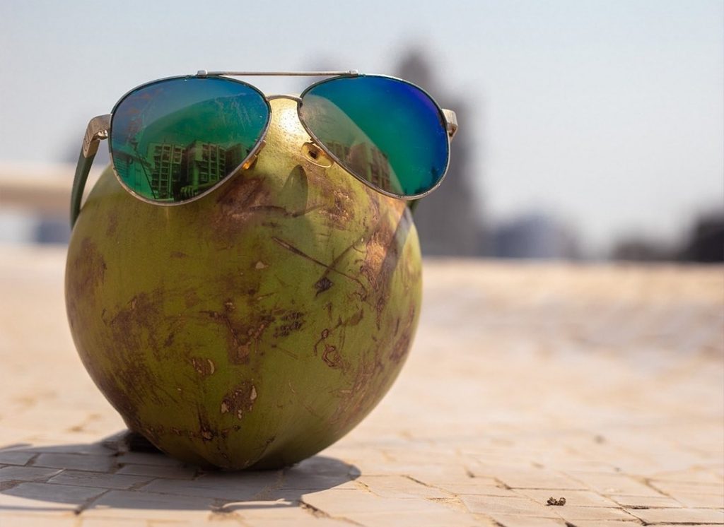 Beat The Heat: कई शहरों में तापमान पहुंचा 50 डिग्री के पास, लू से बचने के लिए करें ये जरूरी उपाय 4 Summer Effect