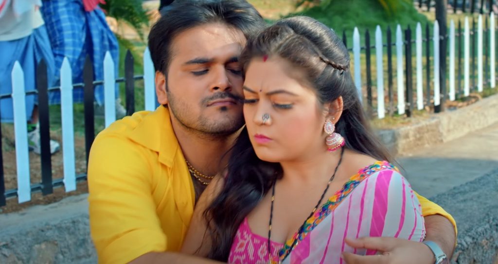 Bhojpuri Song : कल्लू व खुशी कक्कड़ की आवाज में नया गाना ‘झगड़ा करेला’ हुआ रिलीज 2 Whatsapp Image 2024 05 13 At 11.17.56 1