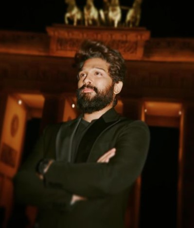 Allu Arjun: पुष्पा स्टार से मिलने के लिए फैन ने ली 1600 किमी की साइकिल राइड, जानिए फिर क्या हुआ 1 Allu Arjun