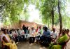 गदड़ा गांव में दलमा बुरू सेंदरा समिति की बैठक हुई. इसमें वन विभाग द्वारा चेकनाका बनाये जाने पर दलमा बुरू सेंदरा समिति ने आक्रोश प्रकट किया है