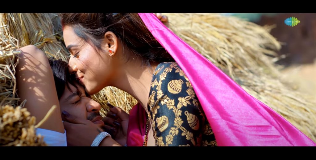 Bhojpuri Song : अब भूल जा ‘मरून कलर सड़िया’…ट्रेंडिंग में आयल बा ‘मीठी मीठी बोलिया’ 1 Mithi Mithi Boliya