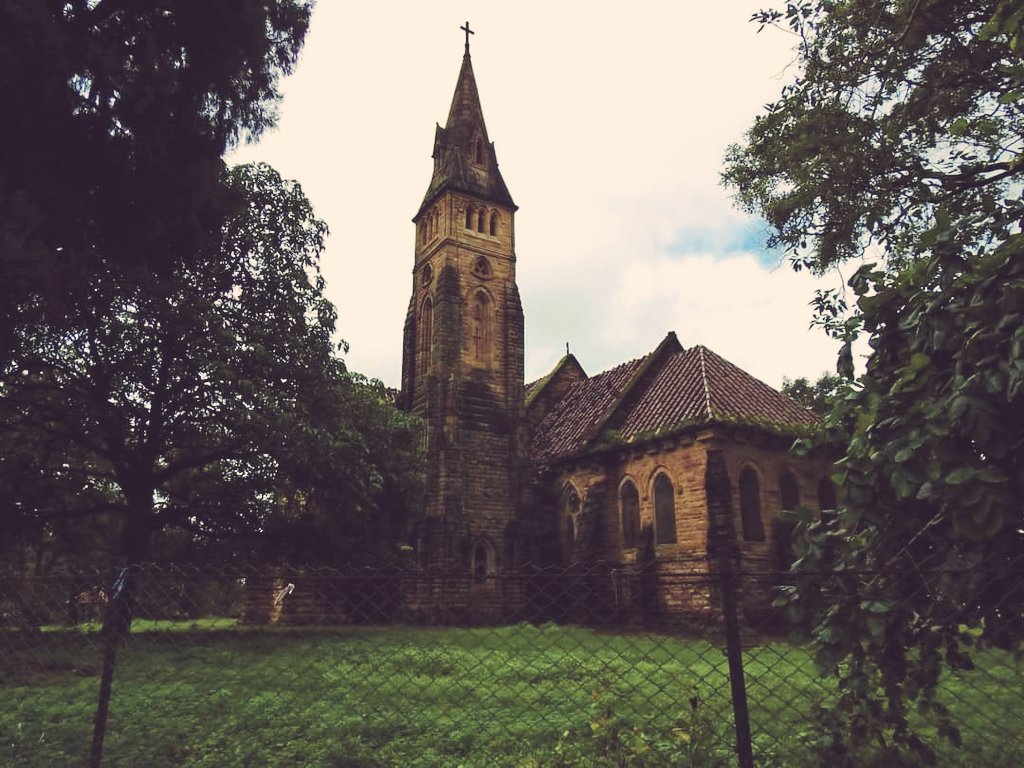 Mp Tourism- पचमढ़ी में स्थित है ब्रिटिश औपनिवेशिक काल की विरासत क्राइस्ट चर्च 2 Church 2