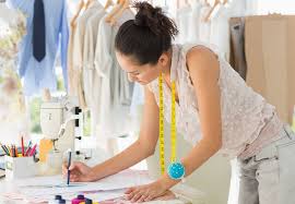 Best Colleges For Fashion Designing, 12वीं के बाद टेक्सटाइल डिजाइन में बनाएं करियर, इन कॉलेजों में ले सकते हैं एडमिशन 1 Fashion Designing
