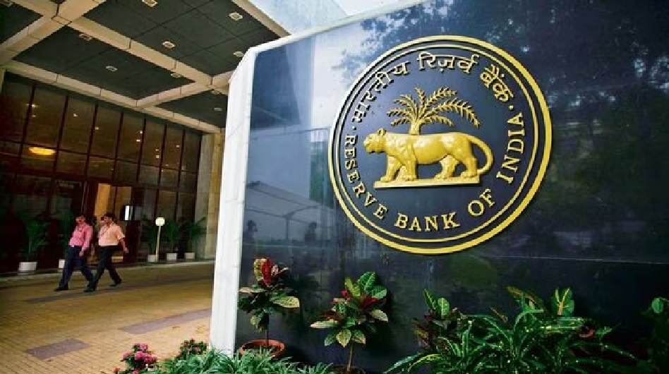 Rbi : 1 जुलाई से बदल जाएगा क्रेडिट कार्ड बिल पेमेंट करने का तरीका, नियमों में बदलाव करेगा आरबीआई 1 Rbi