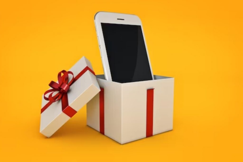 Father'S Day 2024 Gift Ideas: अपने पिता को दें ये खास तोहफा, गहरा होगा आपका रिश्ता 1 Smartphone