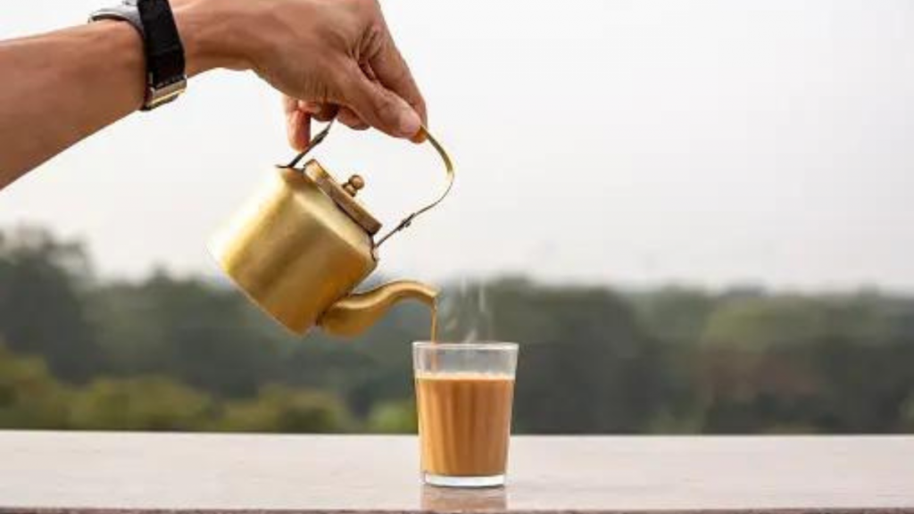 Tea History: जानें चाय की खोज सबसे पहले कहां हुई थी 1 Untitled Design 13