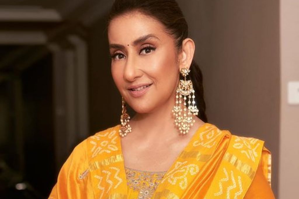 Cancer Warriors: हिना खान से पहले इन अभिनेत्रियों ने झेला है कैंसर का दर्द, मजबूत हौसले से यूं दी मौत को मात 2 Bollywood Actress Fights Cancer 1