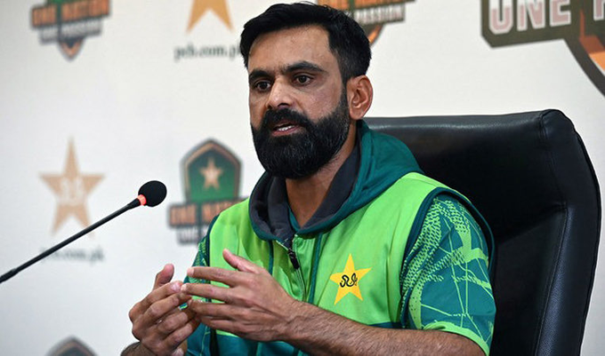 Pakistan Cricket:'4-5 खिलाड़ी ड्रेसिंग रूम में सो रहे थे...',पाकिस्तान के पूर्व कप्तान ने किया बड़ा खुलासा 1 Image 255