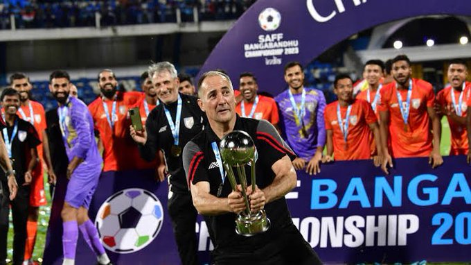 Igor Stimac: इगोर स्टिमक ने बर्खास्तगी के बाद भारतीय फुटबॉल महासंघ को बताया स्वार्थी, उठाए कई सवाल 1 Image 265