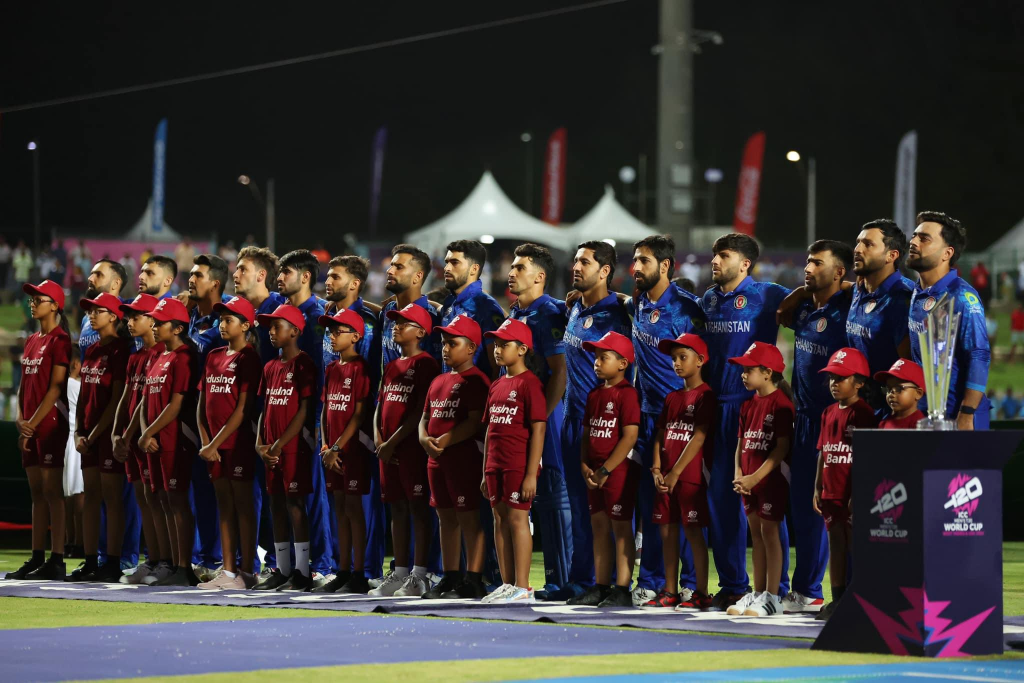 Afg Vs Sa: अफगानिस्तान के फजलहक फारूकी ने रचा इतिहास, 17 विकेट लेकर बनाया वर्ल्ड रिकॉर्ड 1 Image 305