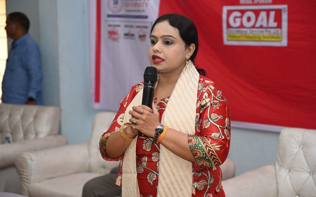 Ghatshila News: घाटशिला अनुमंडल के 700 मेधावी विद्यार्थियों को मिला प्रभात खबर प्रतिभा सम्मान 5 Prabhat Khabar Pratibha Samman Ghatshila Jamshedpur Jharkhand