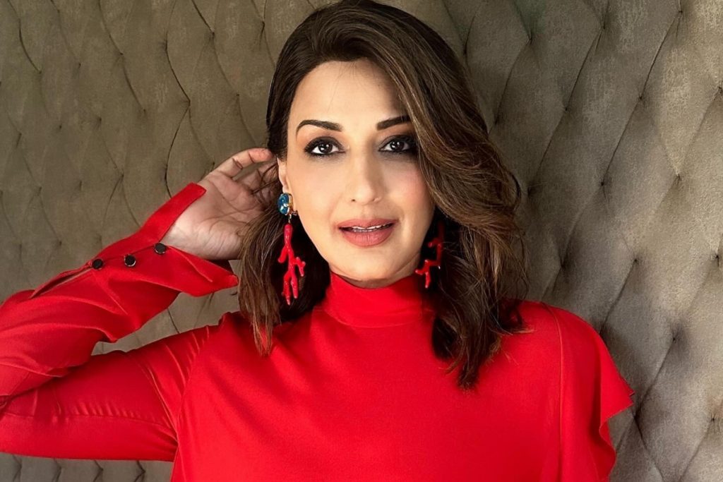 Cancer Warriors: हिना खान से पहले इन अभिनेत्रियों ने झेला है कैंसर का दर्द, मजबूत हौसले से यूं दी मौत को मात 5 Sonali