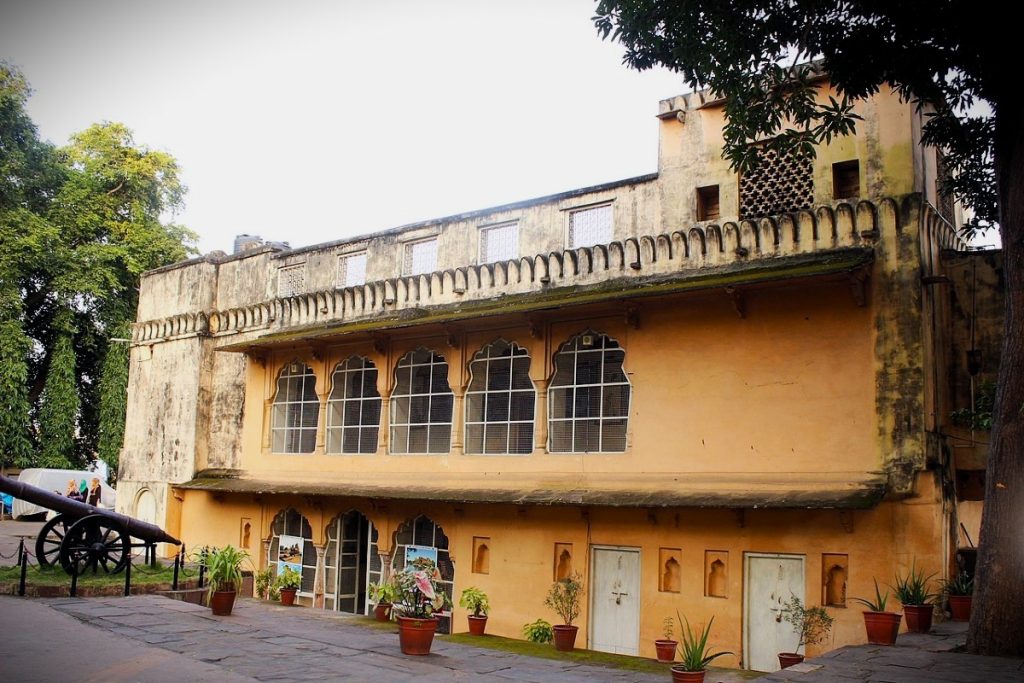 भोपाल में जरूर घूमें ये 3 ऐतिहासिक किले, जान जाएंगे पूरा इतिहास 1 रानी कमलापति