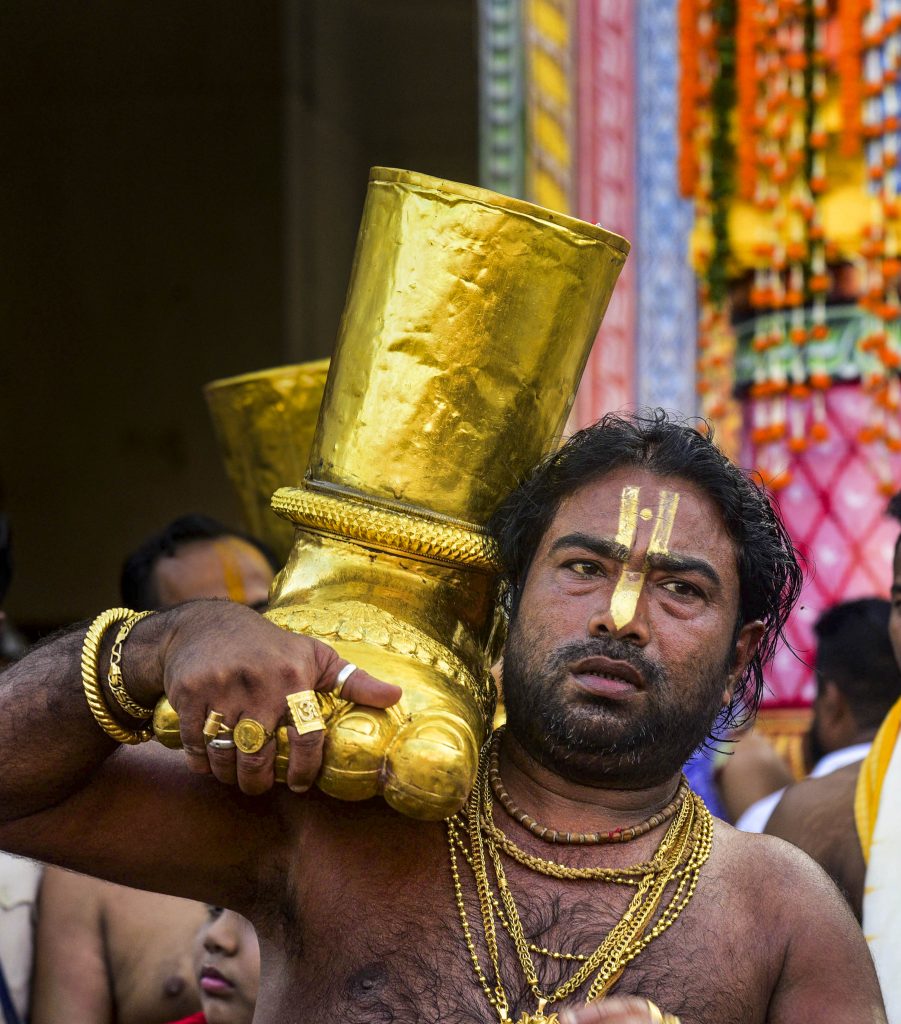 Jagannath Temple : खुला पुरी जगन्नाथ मंदिर के रत्न भंडार का ताला, भक्तों के प्रवेश पर लगा प्रतिबंध 2 17071 Pti07 17 2024 000195A