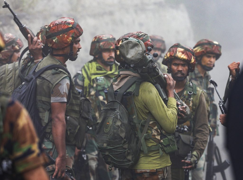 Jammu Kashmir Terrorist Attack: कहां से आतंकियों के पास आ रहे हैं चीनी और अमेरिकी हथियार? 3 18071 Pti07 18 2024 000075B