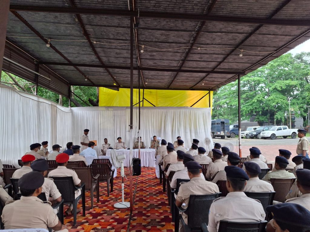 पुलिस लाइन की बदलेगी सूरत,एसएसपी समेत सभी पुलिसकर्मी करेंगे श्रमदान 1 27 Police Line 1