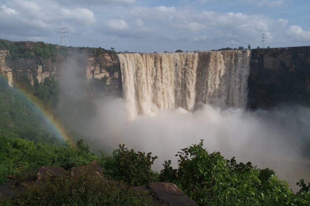 Monsoon Travel:मध्य प्रदेश में सबसे ऊंचाई से गिरने वाले जलप्रपात है चचाई और बहुती जलप्रपात 2 Chachai Waterfall