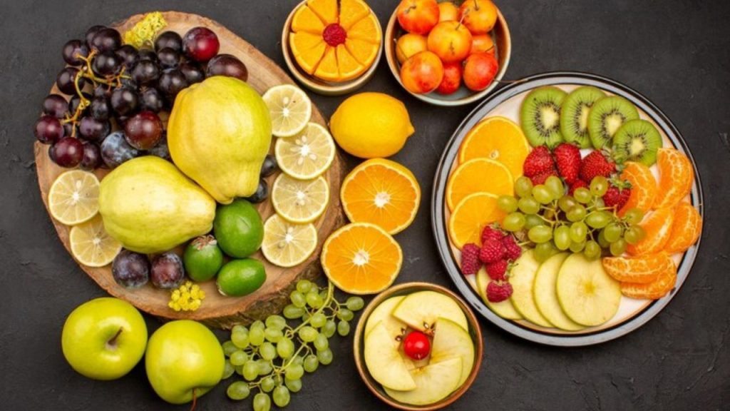 Foods To Improve Memory In Children: बच्चों की याददाश्त बढ़ाने के लिए खिलाएं ये 5 चीजें 6 Fruits