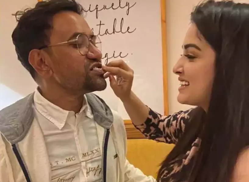 कौन है ये मासूम बच्ची, जो आज है भोजपुरी सिनेमा की जान 3 Screenshot 2024 07 03 142930