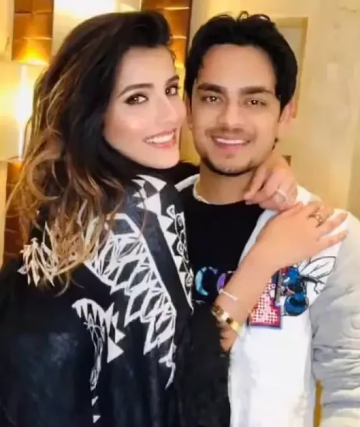 Ishan Kishan Birthday: यहां जानें ईशान किशन का लव कनेक्शन 1 Screenshot 2024 07 17 200552