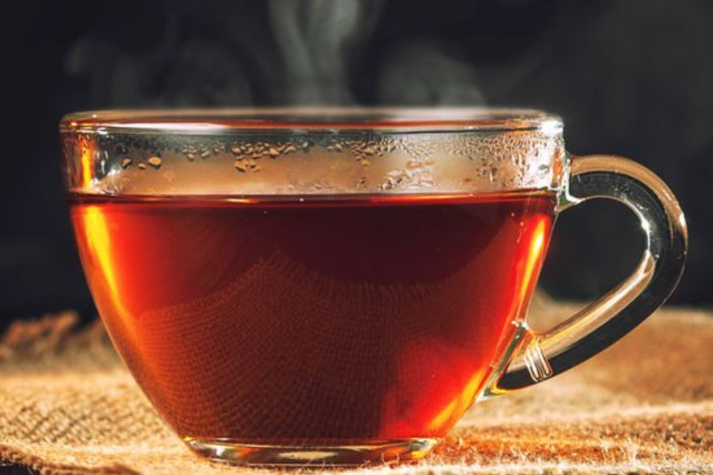 Famous Food Of Bhopal: पोहा से लेकर जलेबी, भोपाल आएं तो जरूर लें इन डिशेज का स्वाद 3 Sulaimani Chai