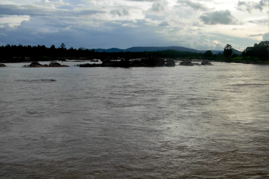 Jharkhand Tourism: प्रकृति की गोद में बसी है शंख नदी, सैलानियों को खींच लाती है खूबसूरती 1 The Shankh River