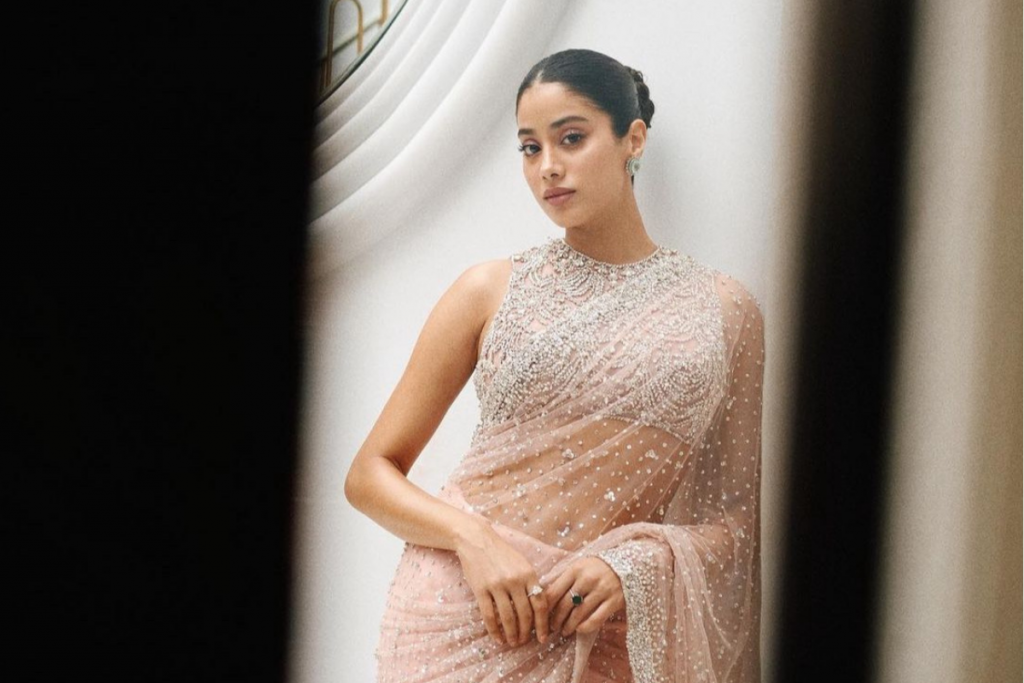 Janhvi Kapoor: उलझ के क्लाइमेक्स में जान्हवी का धमाकेदार मोनोलॉग, जानें इसके पीछे की कहानी 1 Janhvi Kapoor