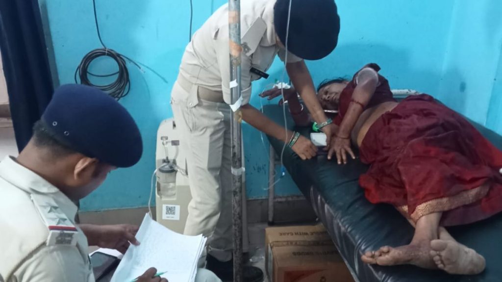 सारण में घर की छत पर सोए परिवार पर हमला, पिता और दो बेटियों की हत्या, मां जान बचाकर भागी… 1 Untitled Design 46