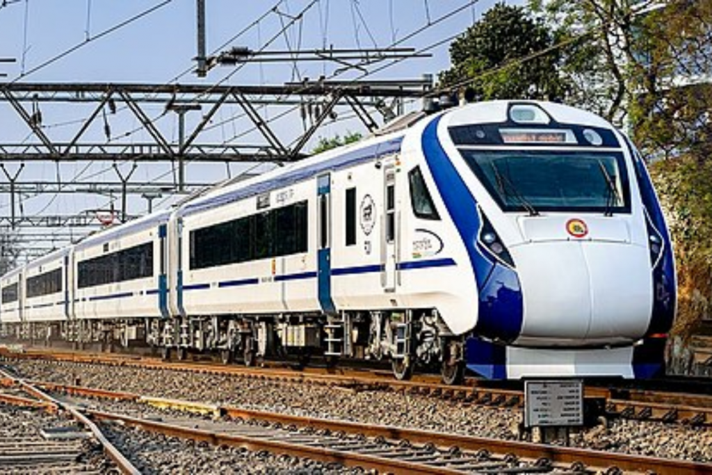Cheapest Vande Bharat Express Trains: वंदे भारत में करना चाहते है ट्रैवल, तो इन सस्ते ट्रेन से कर सकते हैं ट्रैवल 1 Vande Bharat Express