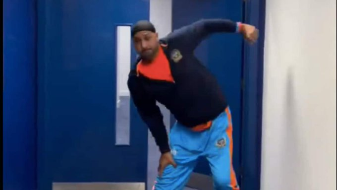 'तौबा तौबा' वीडियो को लेकर विवाद में फंसे Harbhajan Singh ने मांगी माफी 1 Image 202