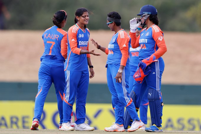Women'S Asia Cup 2024 Final में आज भारत और श्रीलंका के बीच खिताभी मुकाबला, देखें हेड टू हेड रिकॉर्ड 1 Image 373