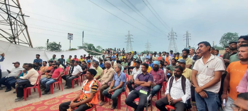 नियमों का पालन कर गाड़ी चलाना आपके परिवार के लिए होगा उपहार : एसएसपी 1 Traffic