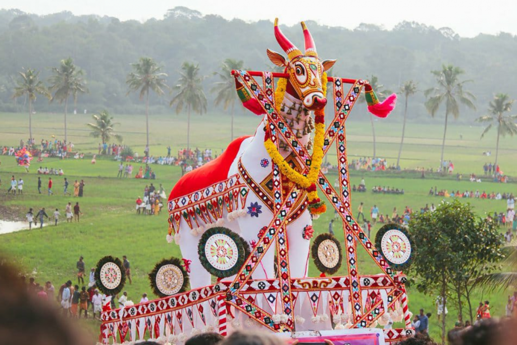 Kerala Tourism- दक्षिण भारत में स्थित है दुर्योधन का एकमात्र मंदिर, मुख्य देवता के रूप में होती है पूजा 3 Unnamed File