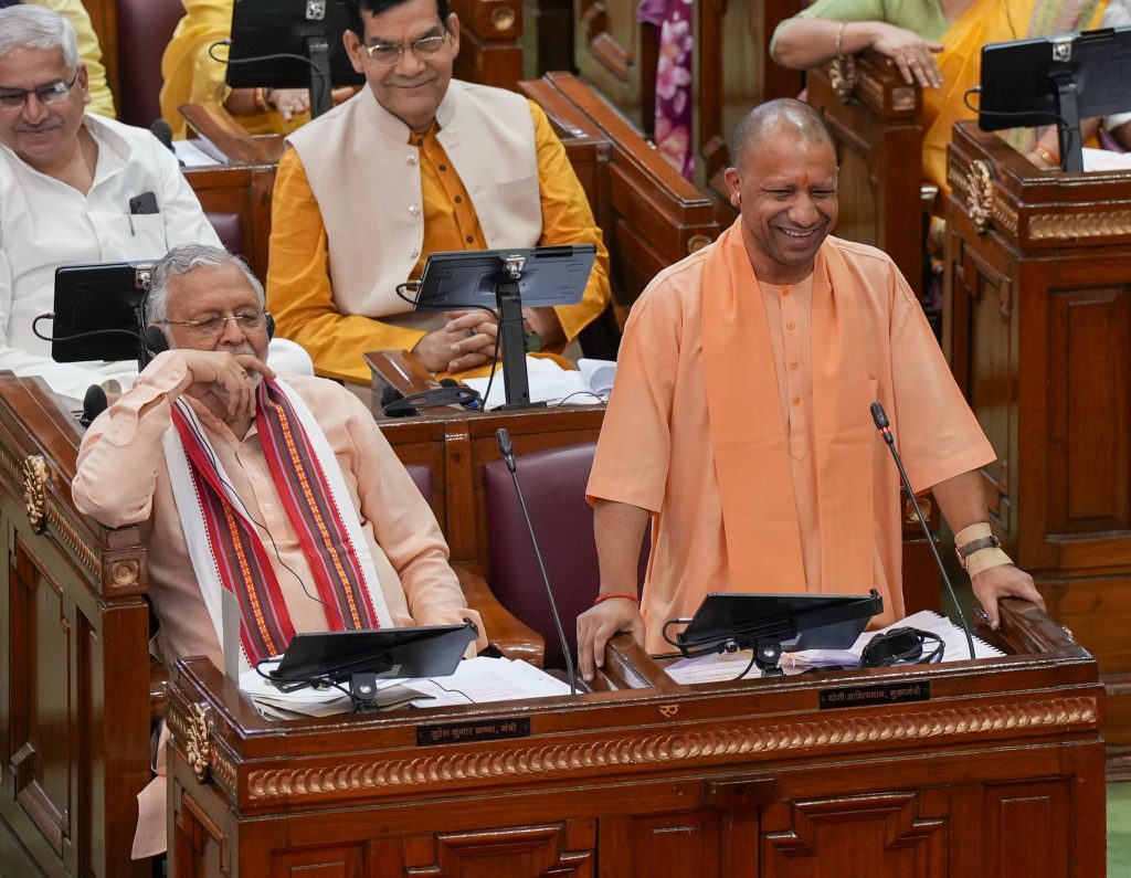 Uttar Pradesh News: 'तो क्या अपराधियों को माला पहनानी चाहिए?' विधानसभा में सपा पर बरसे सीएम योगी आदित्यनाथ 1 01081 Pti08 01 2024 000229B