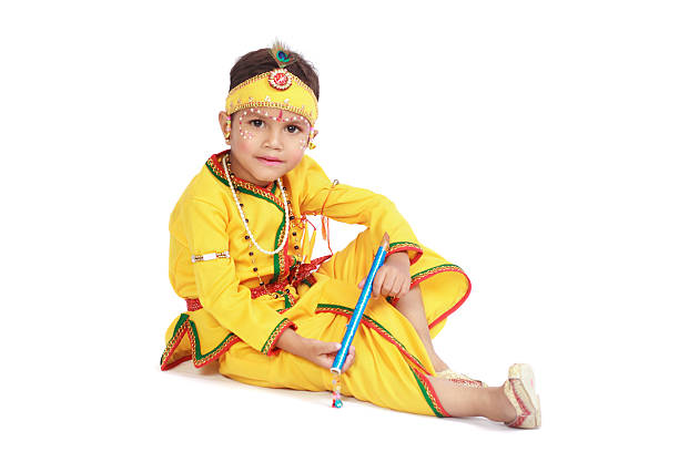 Janmashtami 2024 Dress Idea: इस जन्माष्टमी अपने बच्चे को दें बाल-गोपाल जैसा रूप 6 6