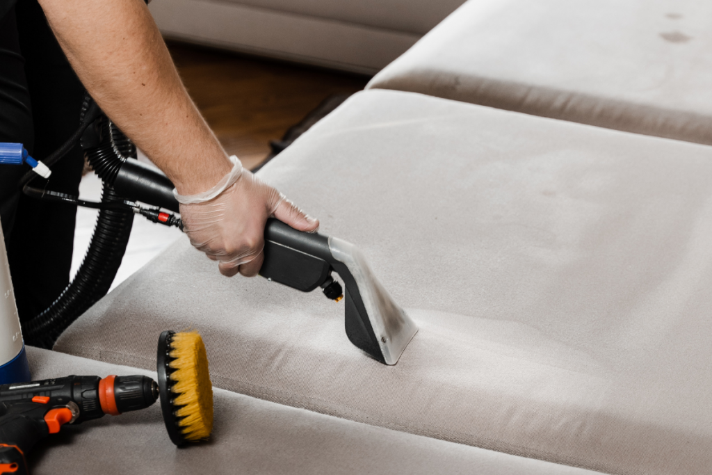 Cleaning Tips For Home: कम समय में सफाई के लिये अपनाए ये तरीके, चमकेगा आपके घर का हर एक कोना 5 Easy Cleaning 1
