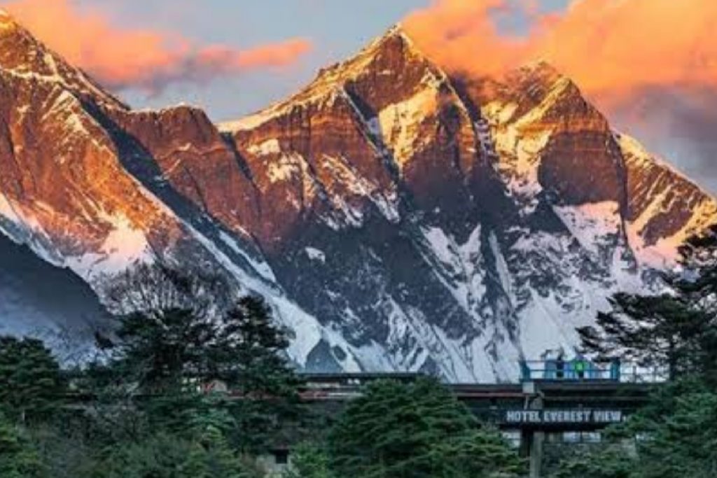 International Tourism: नेपाल टूर का है प्लान, तो जरुर करें इन खूबसूरत जगहों की सैर 4 Sagarmatha National Park, Nepal