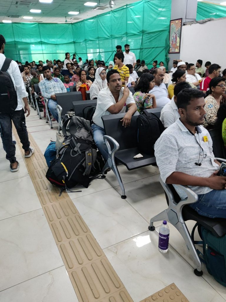 दरभंगा एयरपोर्ट का टर्मिनल-टू हो रहा री-अरेंज्ड, बढ़ेगा वेंटिग एरिया, देखें नया लुक 5 Whatsapp Image 2024 08 15 At 11.51.43 Am 1