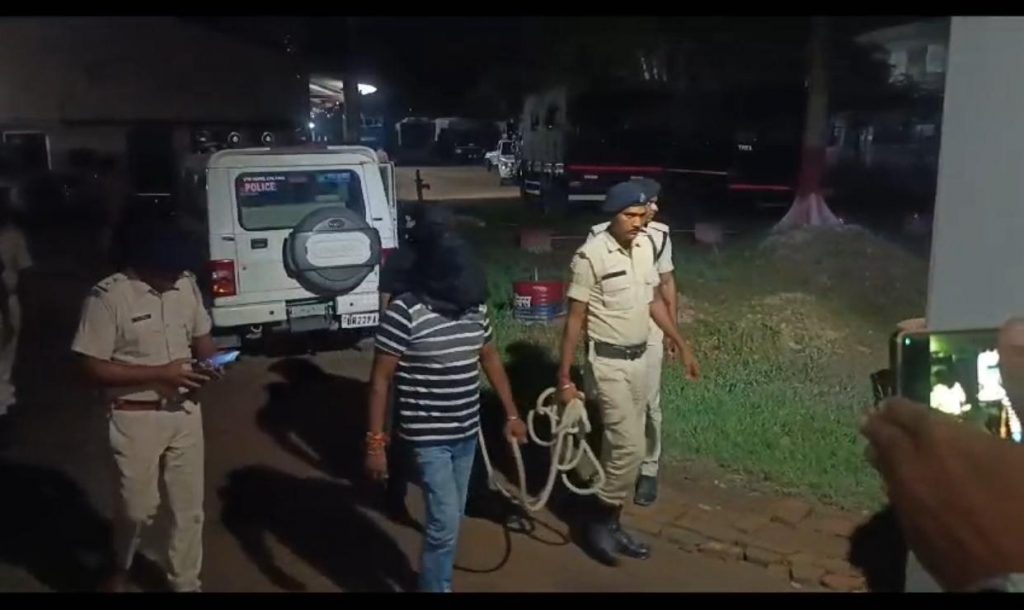 बगहा में जदयू नेता की हत्या के लिए 5 लाख की सुपारी, शूटर समेत 4 गिरफ्तार 1 Whatsapp Image 2024 08 25 At 8.55.07 Pm