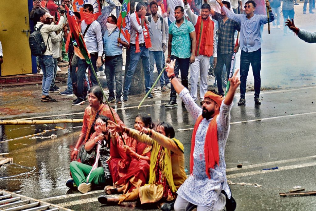झारखंड: युवा आक्रोश रैली में Bjp नेताओं और पुलिस का ऐसा हुआ आमना-सामना, देखें तस्वीरें 5 Akrosh Rally 827