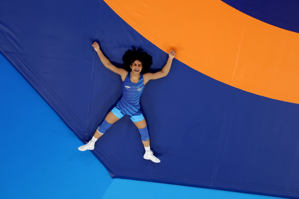 अमेरिकी पहलवान Sarah Hildebrandt ने Vinesh Phogat को दी सांत्वना 2 Image 115