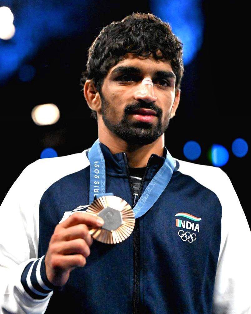 Paris Olympics:रीतिका हुड्डा 76 किग्रा फ्रीस्टाइल कुश्ती के क्वार्टर फाइनल में शीर्ष वरीयता प्राप्त एपेरी मेडेट काइज़ी से हारी 2 Image 150