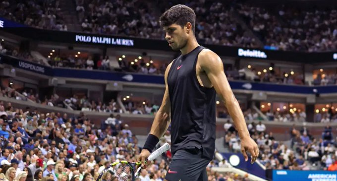 Us Open 2024 में बड़ा उलटफेर, Carlos Alcaraz दूसरे दौर में हारकर बाहर 1 Image 387