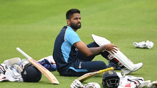 भारतीय टीम को बड़ा झटका, Suryakumar Yadav बांग्लादेश सीरीज से पहले हुए चोटिल 1 Image 402