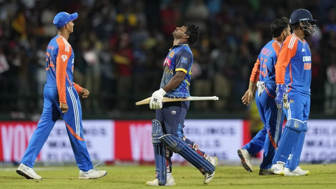Ind Vs Sl: वनडे सीरीज में होगी रोहित-कोहली की वापसी, देखें किस प्रकार नजर आएगी प्लेइंग Xi 1 Image 8