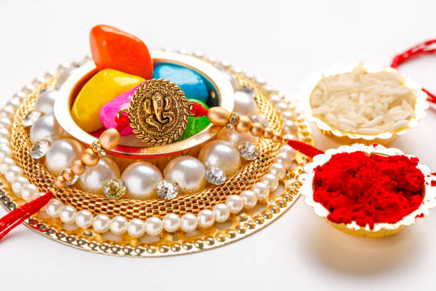 Raksha Bandhan 2024: घर पर कैसे बनाएं राखी, भाई होगा खुश, जानें बनाने का आसान तरीका 2 Istockphoto 1165492346 612X612 1